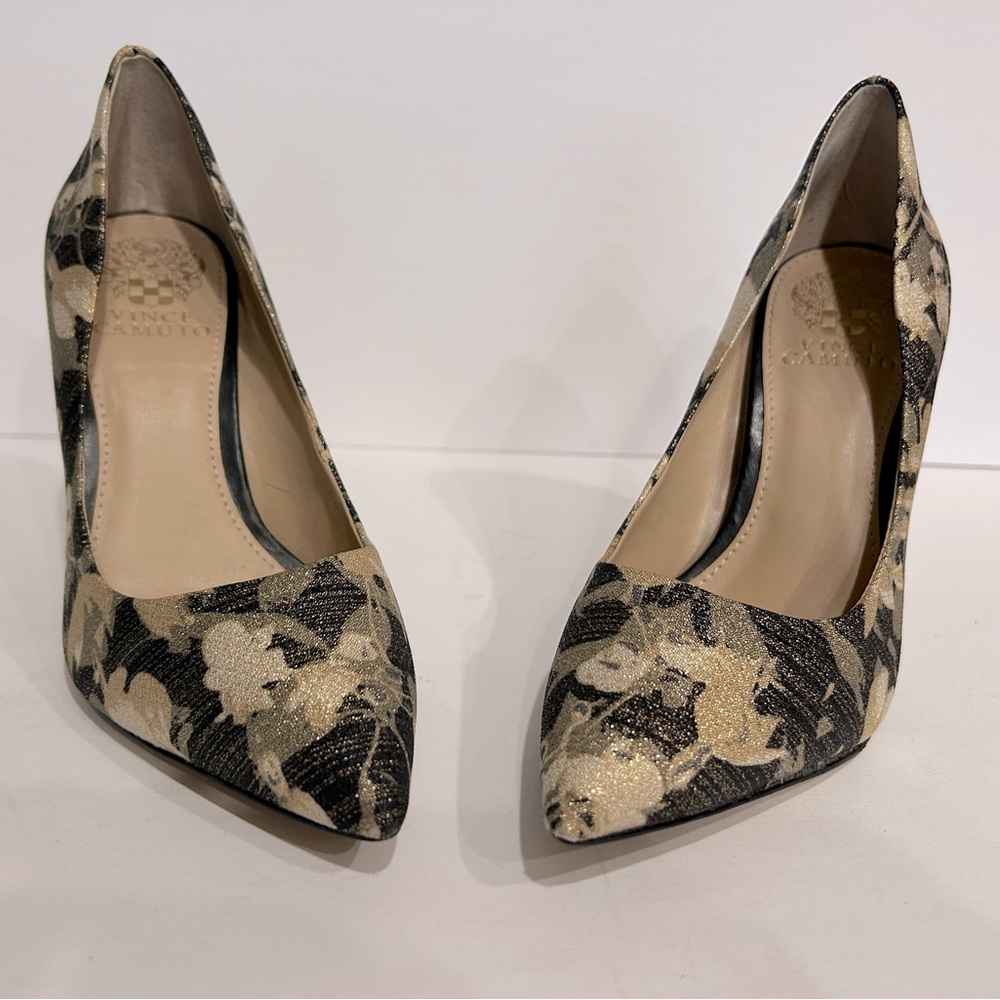 Brand New Vince Camuto’s. Never Worn. Beautiful Heels